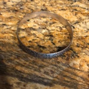1 bracelets